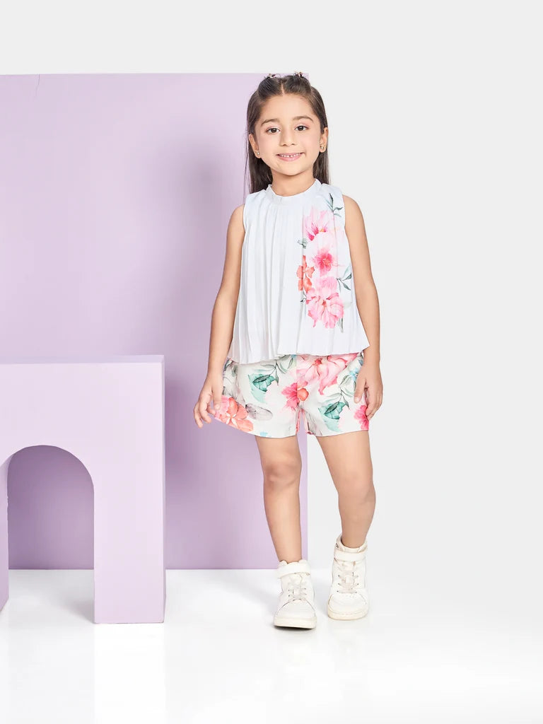 Girls Printed Shorts & Top