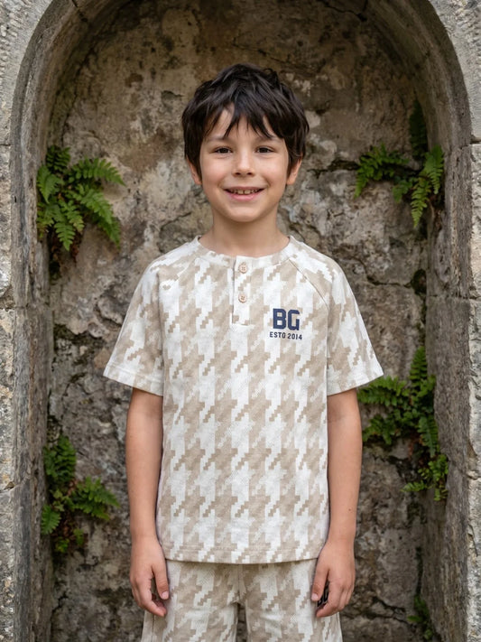 Boys White Solid Tshirt