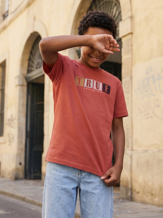 Boys Red Solid Regular Fit T-Shirt